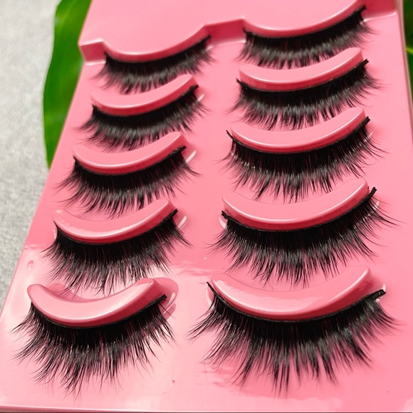 Spiked mink false eyelash strips - Picture 5 of 5